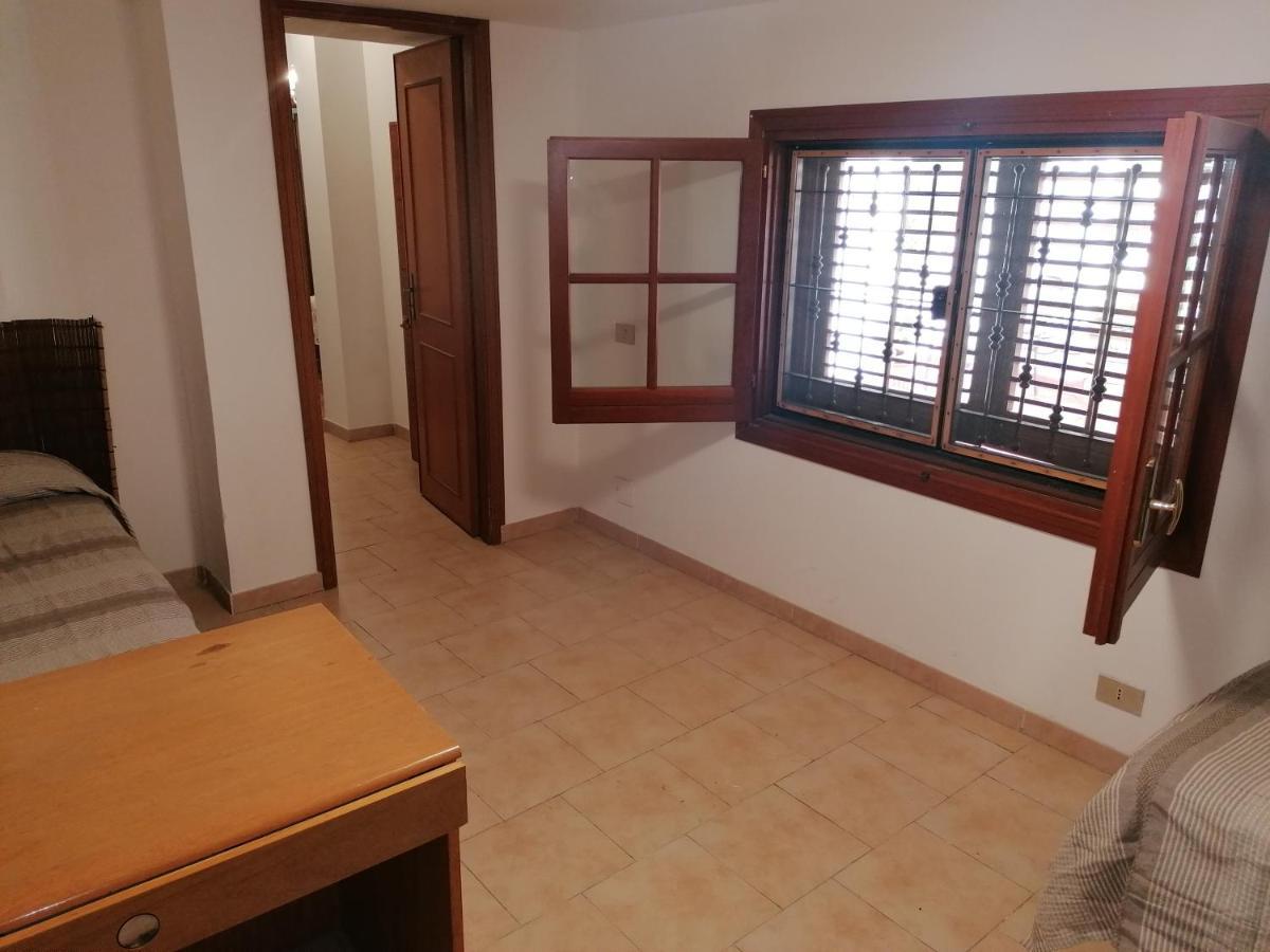 Princess House Palermo - Intero Appartamento - مونديلّو المظهر الخارجي الصورة